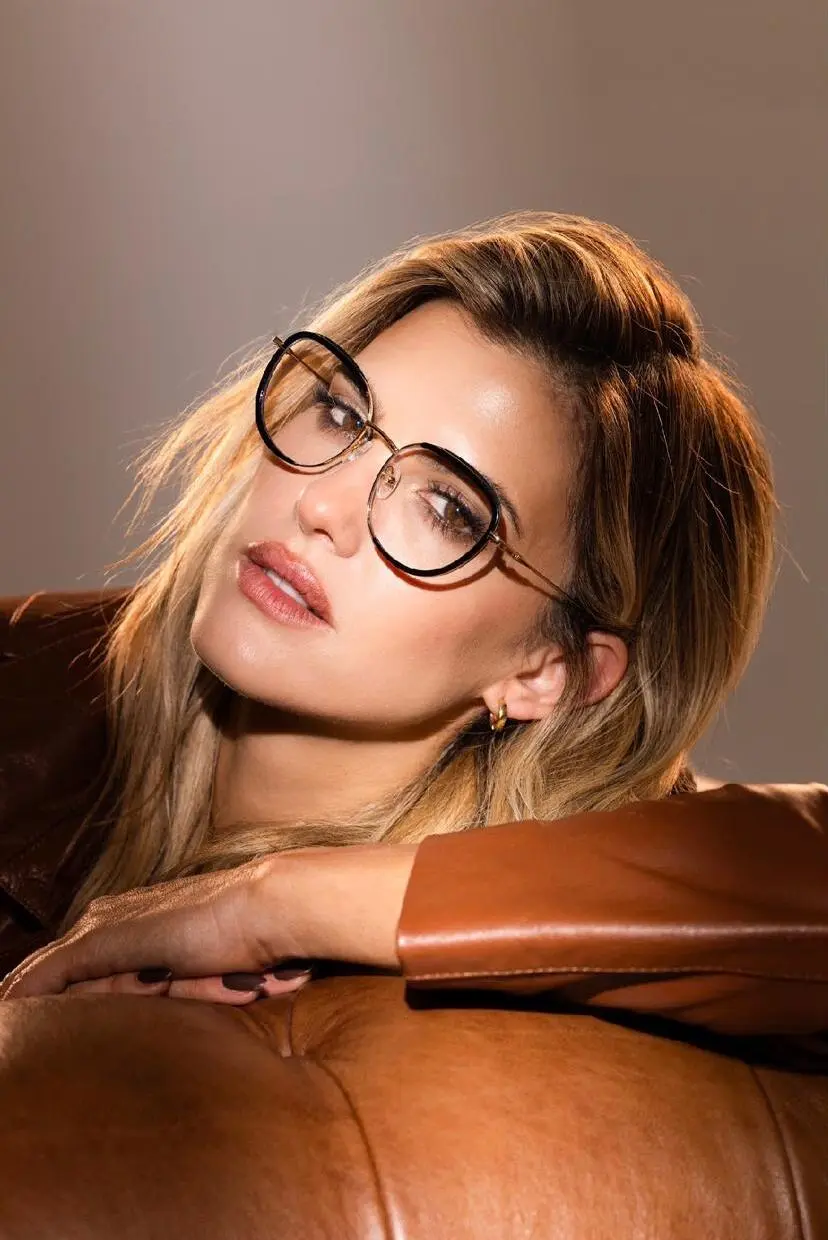 Modelo Óptica Arozena 0