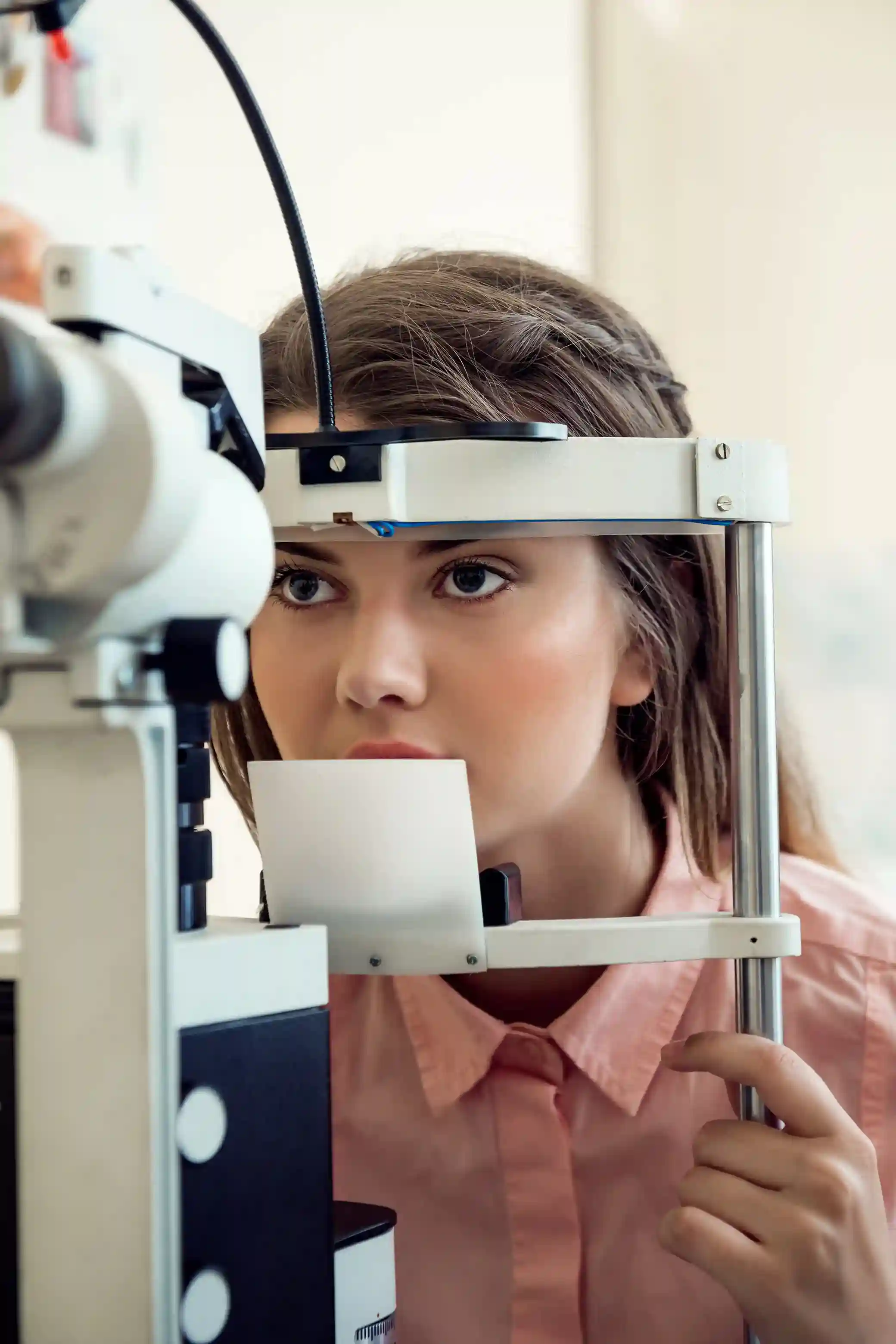 Examenes visuales y asesoramiento profesional imagen 1